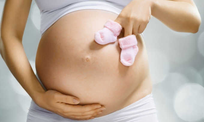 В период беременности и лактации таблетки от панкреатита нельзя принимать